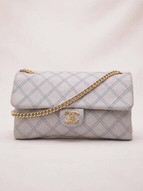Authentic Chanel Quilted Flap Clutch Gray Lambskin Gold Chain CC Shoulder Bag